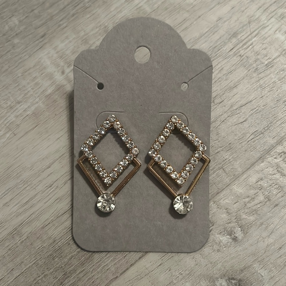 New Boutique Fashion Rhinestone Earrings